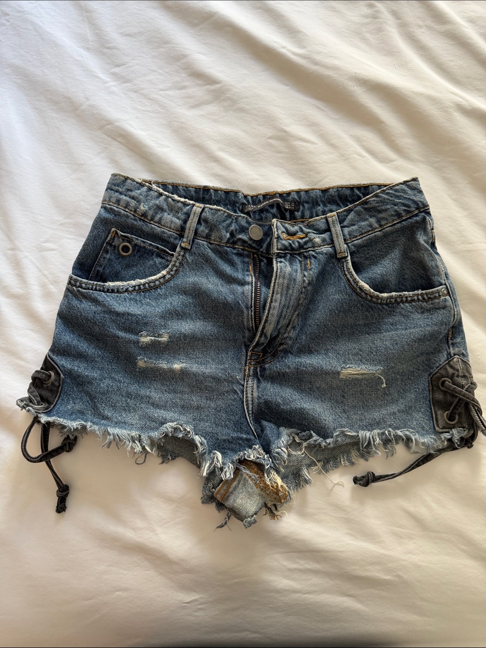 Zara Trafaluc Denim Frayed Hem Women's Shorts - Blue